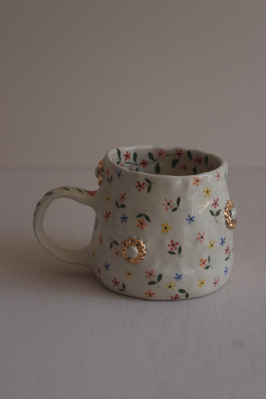 Floral Field Mug with Gold Lustre